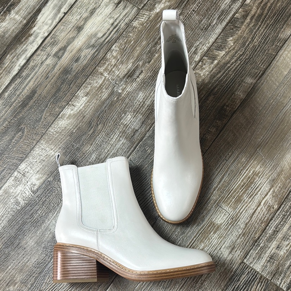 MARC FISHER Elegant White Ankle Boots, Size 9.5